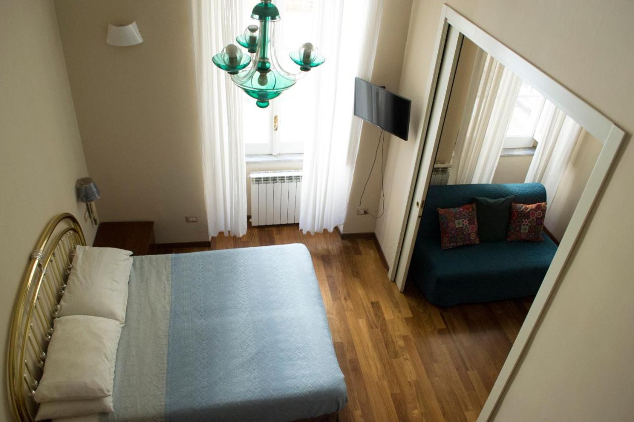 Bed and Breakfast Le Stanze Di Dolly Nápoles Exterior foto